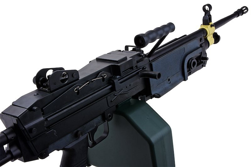 https://cdn.shopify.com/s/files/1/0617/1325/2580/files/AK-AEG-M249MK1-BK-7L.jpg?v=1699859010