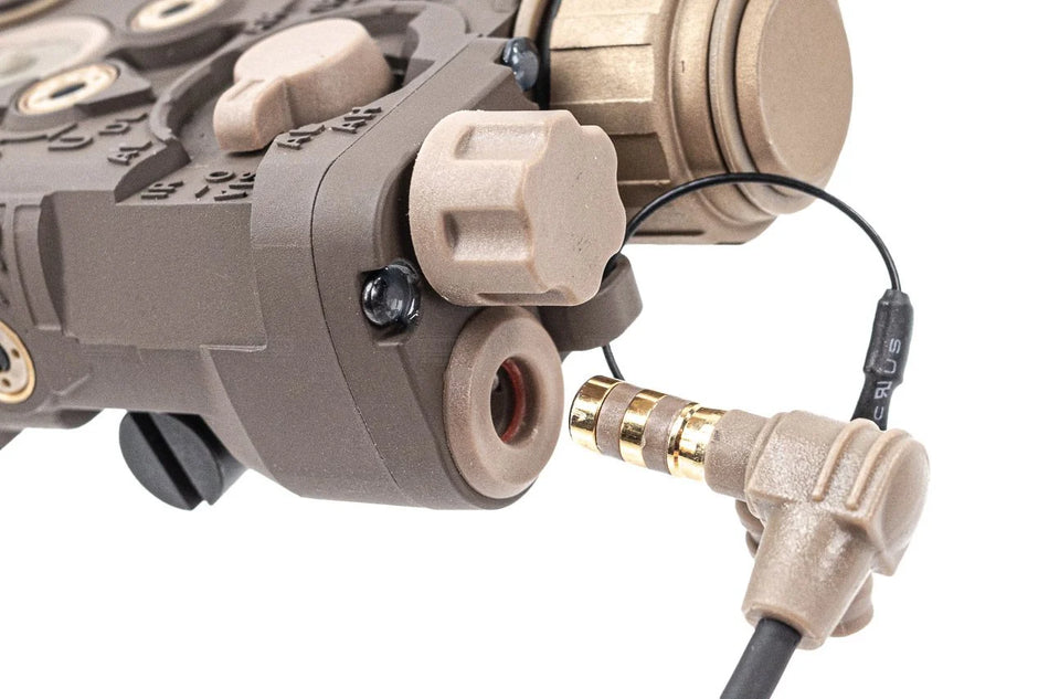 [FMA] LAB PEQ-NGAL Red Laser IR Laser Flashlight[FDE][Legendary Ver.]