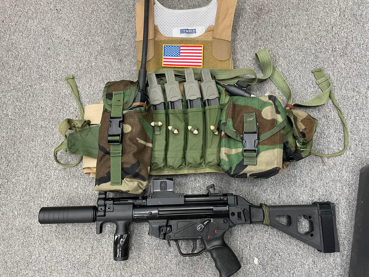 [Idiot Tailor] CHICOM Type 79  Magazine and Grenades Chest Rig [4 MP5 Pouches Style] [OD]